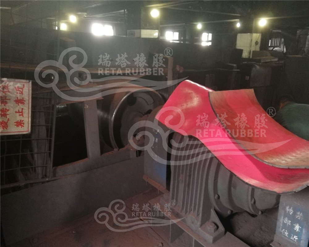 5ce75356e0224.jpg 5ce75356e0224.jpg